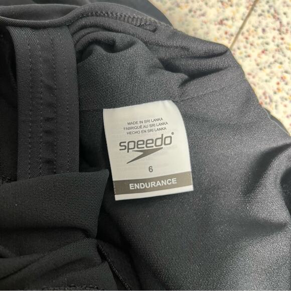 NWT Speedo Women’s Endurance One Piece Sport Swimsuit Black Moderate Cut Size 6 - Picture 7 of 7